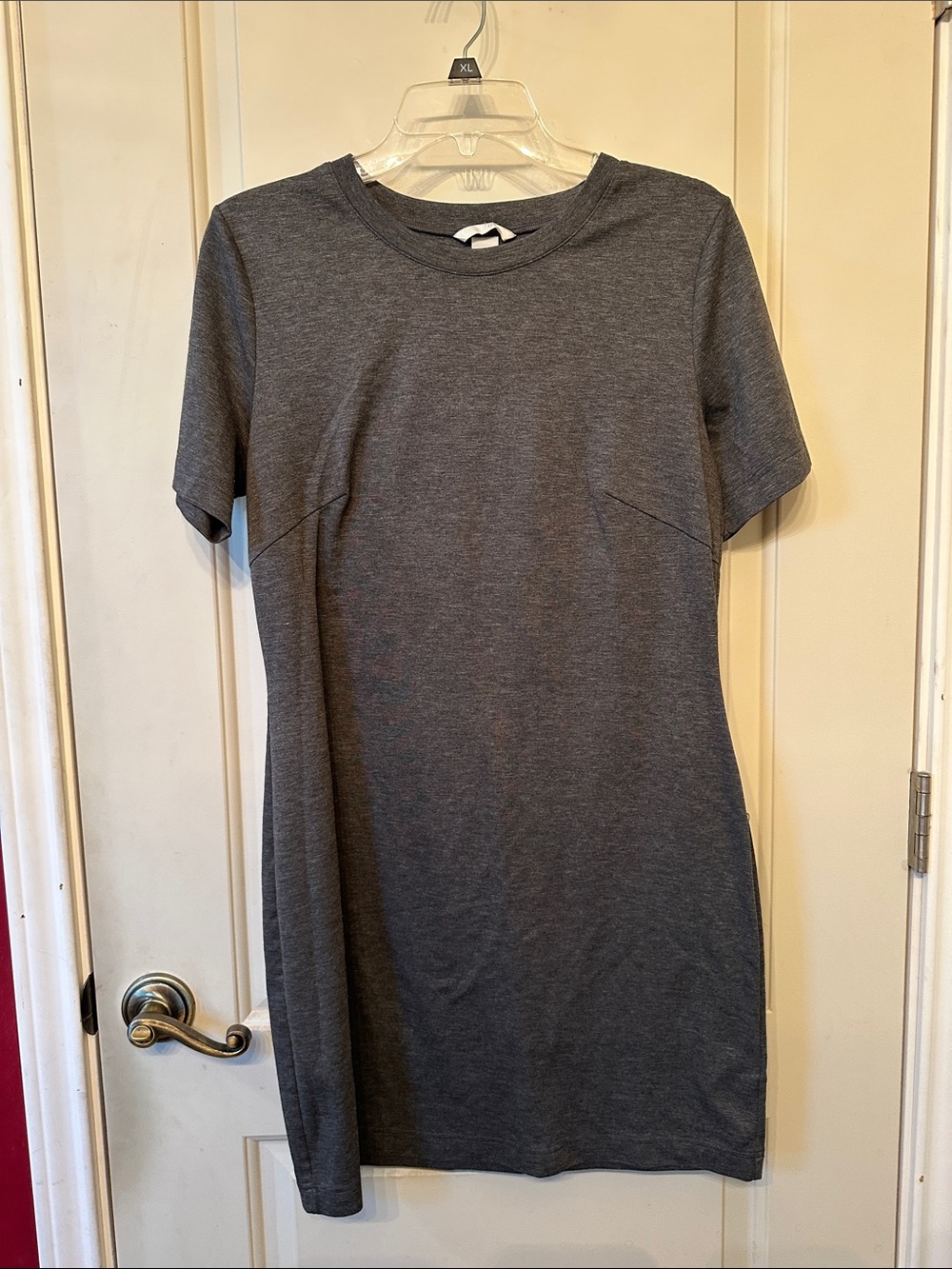 H&M Heather Gray Short Sleeve Mini Dress
